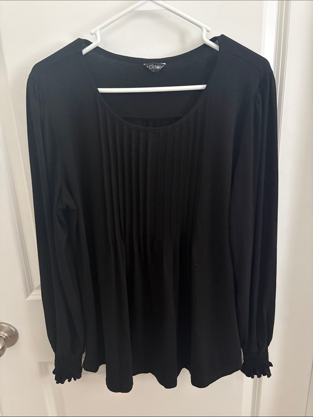 Black Pleated Front Long-Sleeve Tunic Top by LOFT